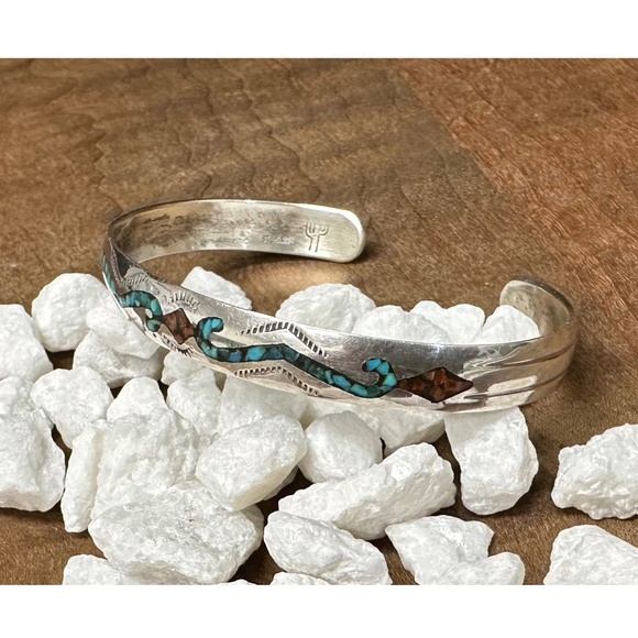 Vintage Navajo Sterling Silver Turquoise Inlay Cuff Bracelet Signed JH - Picture 4 of 7